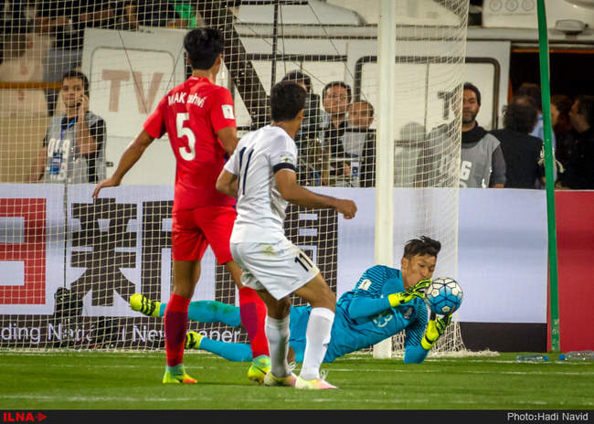 مسابقه فوتبال تیم ملی ایران و کره