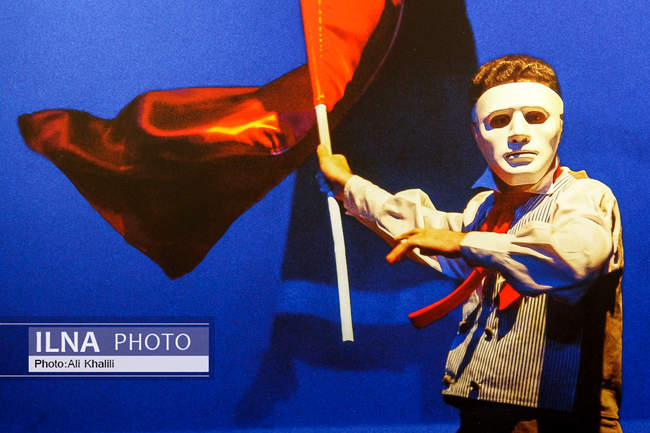 افتتاحیه نمایشگاه عکس «باله در تاریکی»