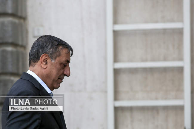 حاشیه جلسه هیات دولت - ۲۶ آذر