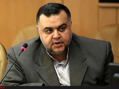 بخش خصوصی به پول گرفتن از دولت عادت کرده‌است  