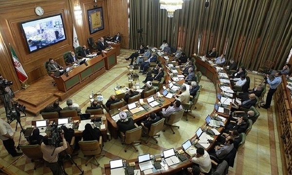 تصویب لایحه بهای خدمات صدور و تمدید پروانه بهره‌برداری حمل‌ونقل بار در تهران