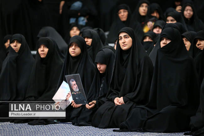 مراسم بزرگداشت شهدای جنگ تحمیلی ۱۲روزه با حضور رهبر معظم انقلاب