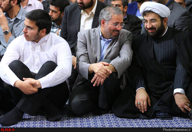 دیدار مسئولان نظام و سفرای کشورهای اسلامی با رهبر انقلاب