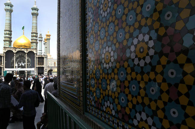 حال و هوای زائران در روز میلاد حضرت فاطمه معصومه(س)