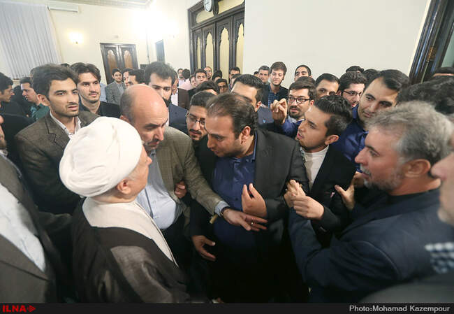 دیدار اعضای تشکل‌های دانشجویی دانشگاه آزاد اسلامی با آیت‌الله هاشمی رفسنجانی