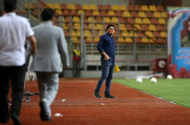 گزارش تصویری از نیمه دوم بازی فولاد خوزستان و استقلال تهران