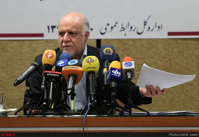 نشست خبری بیژن زنگنه، وزیر نفت بااصحاب رسانه