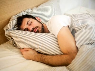 دیدن خیانت همسر در خواب به چه معناست ؟