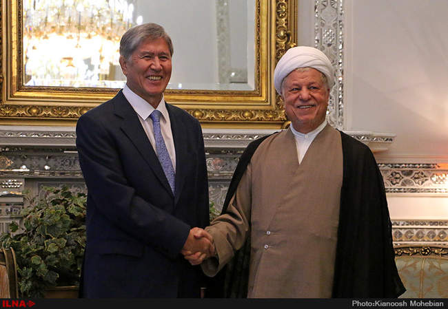 دیدار آیت الله هاشمی رفسنجانی با رئیس جمهور قرقیزستان