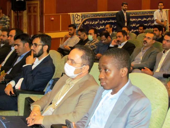 کنگره ملی سالیانه و کنگره بین‌المللی پژوهشی علوم پزشکی کشور به کار خ