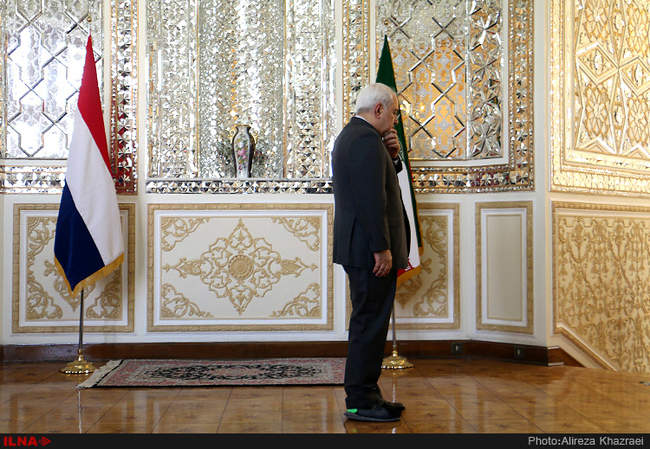 دیدار محمدجواد ظریف با برت کوئنداس وزیر خارجه هلند