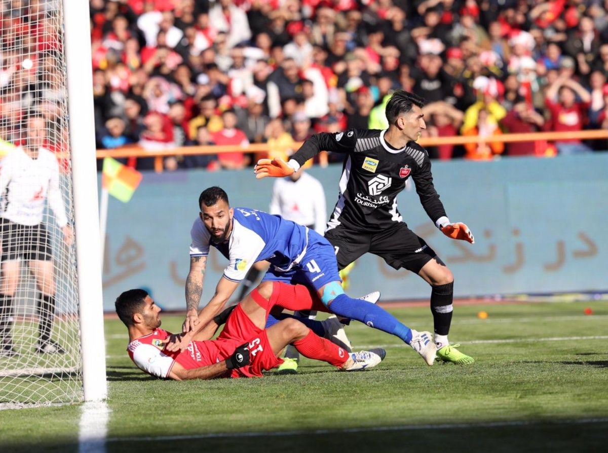 استقلال 2 - پرسپولیس 2/ تساوی جذاب در دربی ایرانی