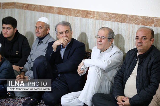  تجلیل از حافظان کل قرآن کریم در مسجد نبی شهرک پردیس سنندج 