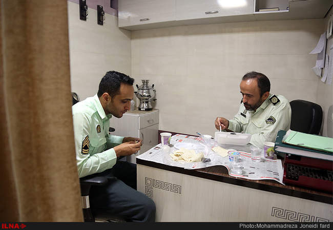 حال و هوای افطار و شب احیا در بیمارستان رسول اکرم (ص)