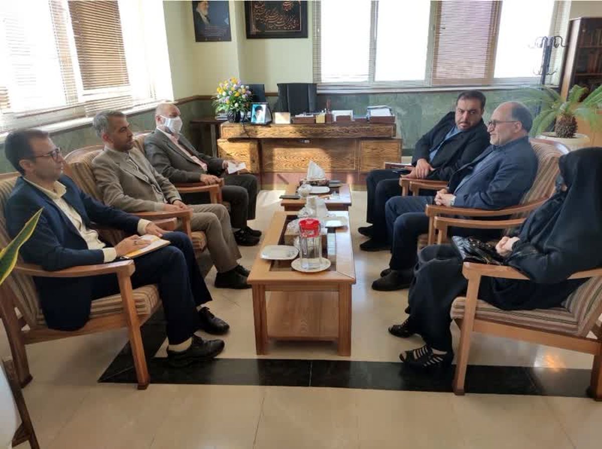 مدینه فاضله نیستیم/ در برخی موارد در کشورمان مشکلاتی وجود دارد که باید بررسی کنیم/ هدف ما باید حفظ نظام جمهوری اسلامی باشد