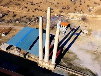 تلاش بی‌نتیجه کارگران «فولاد مهر لردگان» برای بازگشایی این واحد صنعتی/ مسئولان کمک کنند 