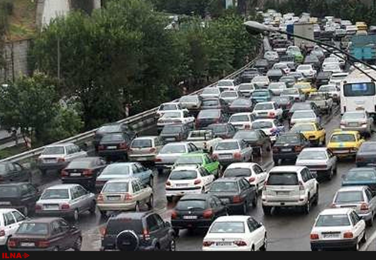 ترافیک باند جنوبی آزادراه تهران-کرج/باران در استان‌های آذربایجان غربی و کرمانشاه