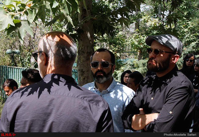 مراسم خاکسپاری پیکر عباس کیارستمی در لواسان