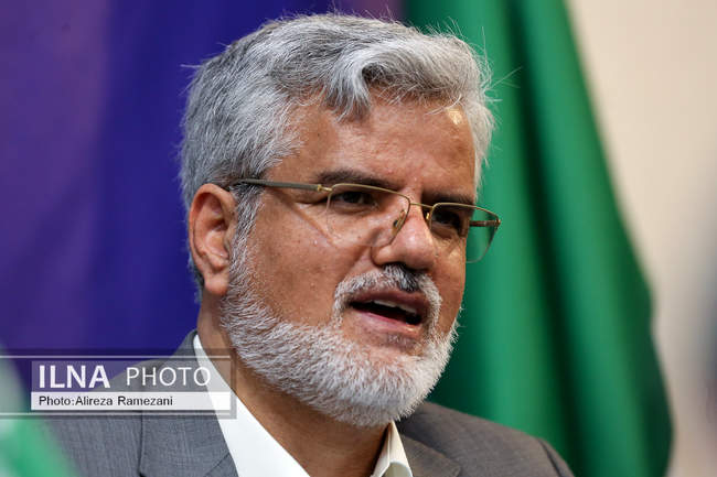 نشست خبری دکتر محمود صادقی 