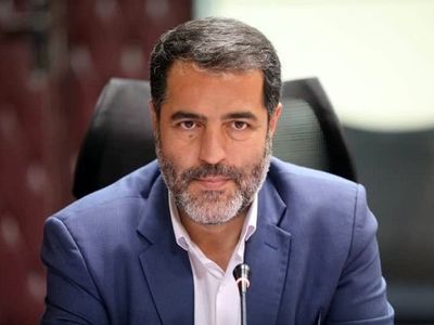 مردم به دلیل کیفیت پایین خدمات حمل‌ونقل عمومی از تاکسی‌های اینترنتی استفاده می‌کنند