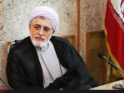 مرحوم طالقانی معتقد بود باید شورا را از حوزه خواص خارج و به همه شهروندان توسعه داد