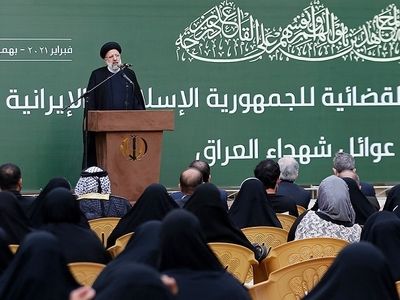 آنکه امروز بر سر مردم یمن بمب می‌اندازد امتداد جریان یزیدی است