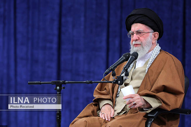 دیدار جمعی از فرماندهان نیروی هوایی و پدافند هوایی ارتش با رهبر انقل
