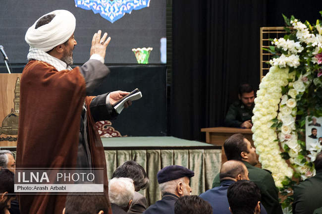 مراسم گرامیداشت شهدای کنسولگری ایران در دمشق
