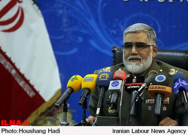 نشست خبری فرمانده نیروی زمینی ارتش