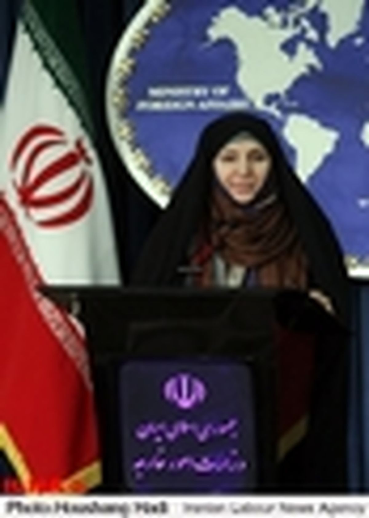 توضیح افخم در خصوص فرود اضطراری یک فروند هواپیما خارجی در فرودگاه بندرعباس