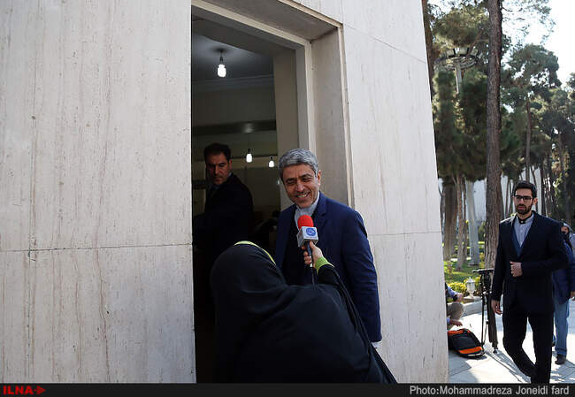 حضور هیات دولت در جمع خبرنگاران