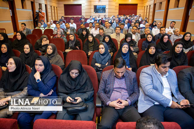 آئین بهره برداری از 10 طرح هوشمندسازی خدمات شهرداری قزوین