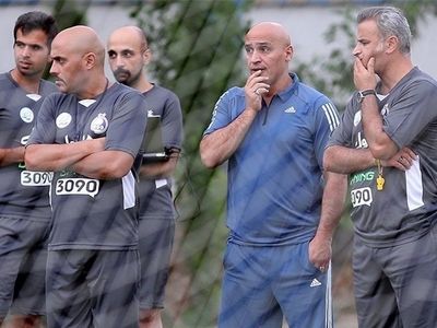 با کادرفنی استقلال تسویه حساب شد