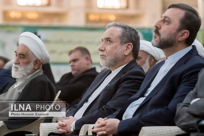 تجدید میثاق وزیر و کارکنان وزارت امور خارجه با آرمان‌های امام راحل