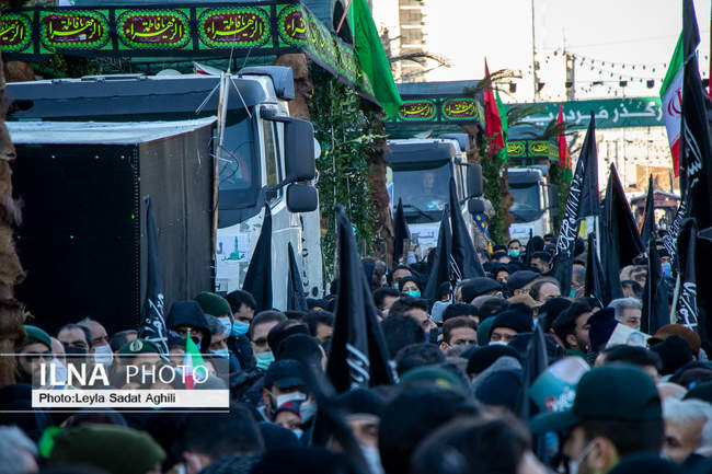 تشییع باشکوه پیکر‌های مطهر ۱۵۰ شهید گمنام در تهران/۲