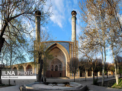 آغاز عملیات مرمت آرایه‌های کاشی‌کاری مسجد جامع اصفهان 