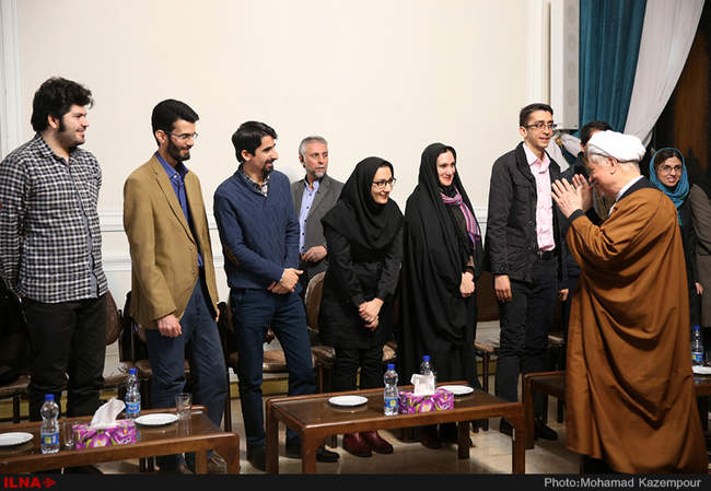 دیدار جمعی از فعالان رسانه‌ای با آیت الله هاشمی رفسنجانی