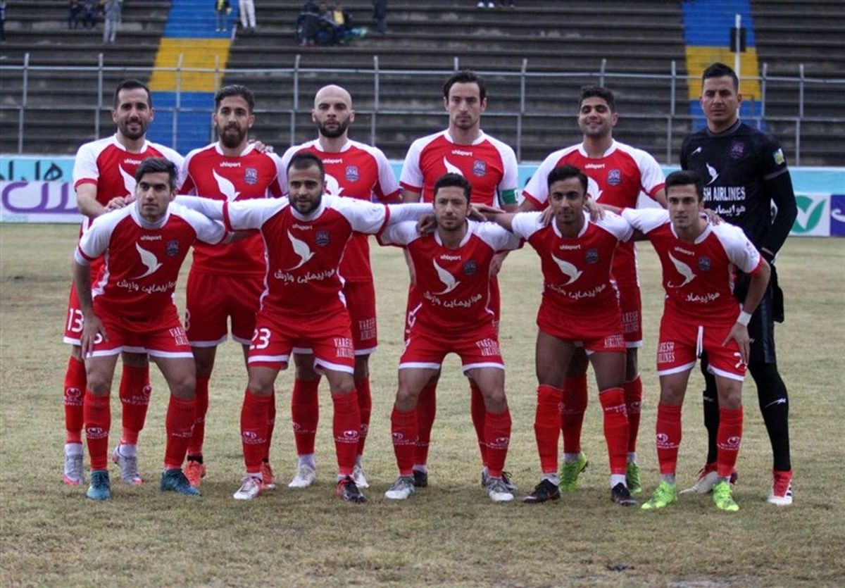 اعتصاب بازیکنان نساجی به دلیل مشکلات مالی