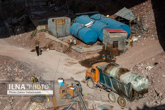 بازدید رئیس بنیاد مستضعفان از باند شرقی فاز ۲ آزادراه تهران شمال