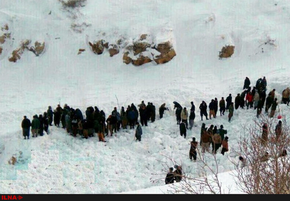 پنجمین کولبر گرفتار در ریزش بهمن سردشت درگذشت