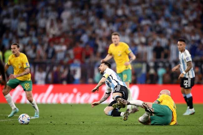 گزارش تصویری بازی آرژانتین و استرالیا