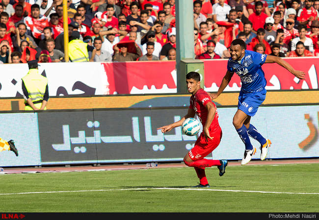 هشتاد و سومین داربی تیم های فوتبال استقلال و پرسپولیس