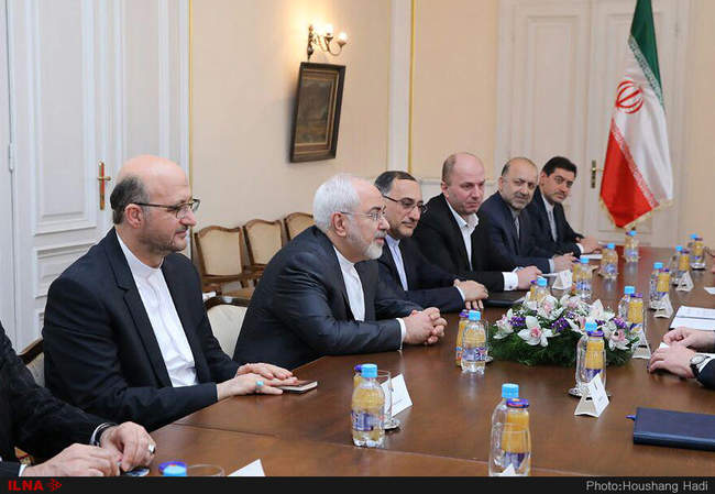 ادامه برنامه‌ها و دیدارهای ظریف در سفر به بوسنی-1