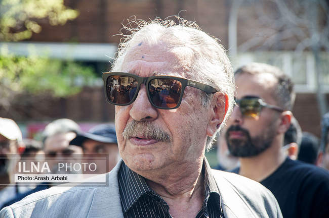 مراسم تشییع پیکر رضا داودنژاد در خانه سینما