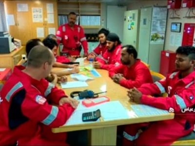 درخواست دهلی‌نو برای آزادی سریع ۱۸ شهروند هندی حاضر در نفتکش توقیف شده