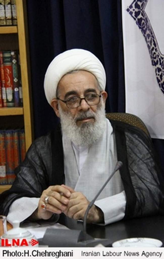 نشست خبری آیت الله حسینی بوشهری