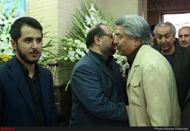 مراسم ترحیم پدر همسر محمد شریعتمداری