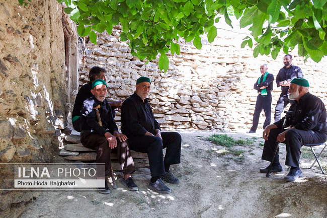 آئین سنتی علم گردانی در روستای تاریخی هزاوه
