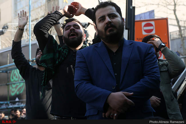 تجمع عزاداران فاطمی در میدان های هفت تیر و فاطمی تهران