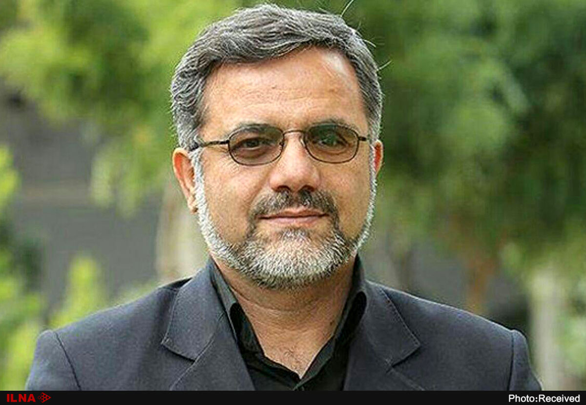 مدیر انجمن هنرهای تجسمی انقلاب و دفاع مقدس منصوب شد